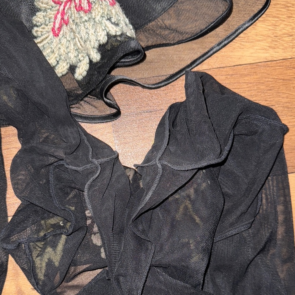Betsey Johnson New York Size 4 & 6 Vintage 3 Piece Set Mesh Top Cami & Skirt 90s - Picture 4 of 16